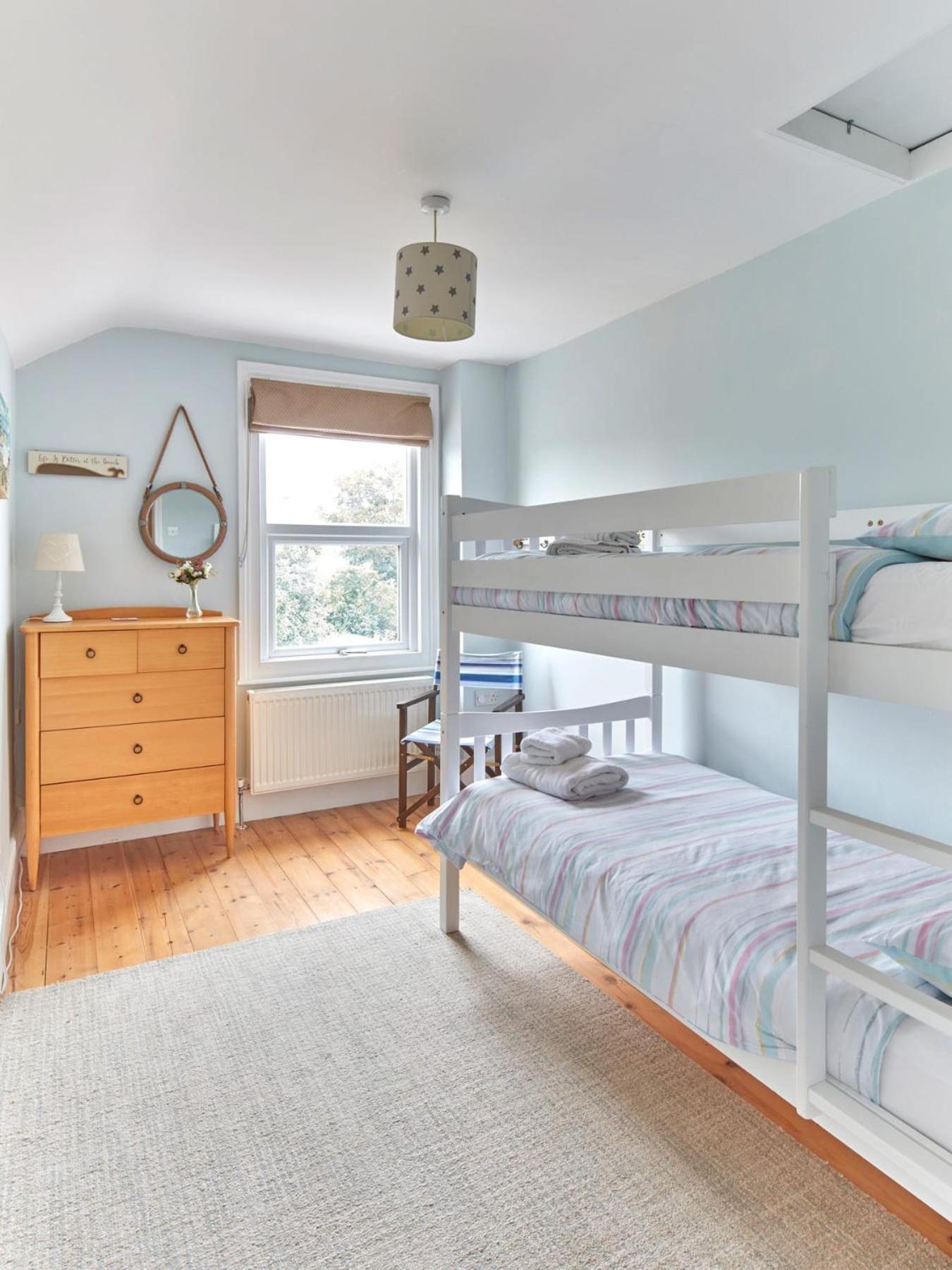 Spacious Coastal Cottage Close To Beach - Bailey Cottage Deal Esterno foto