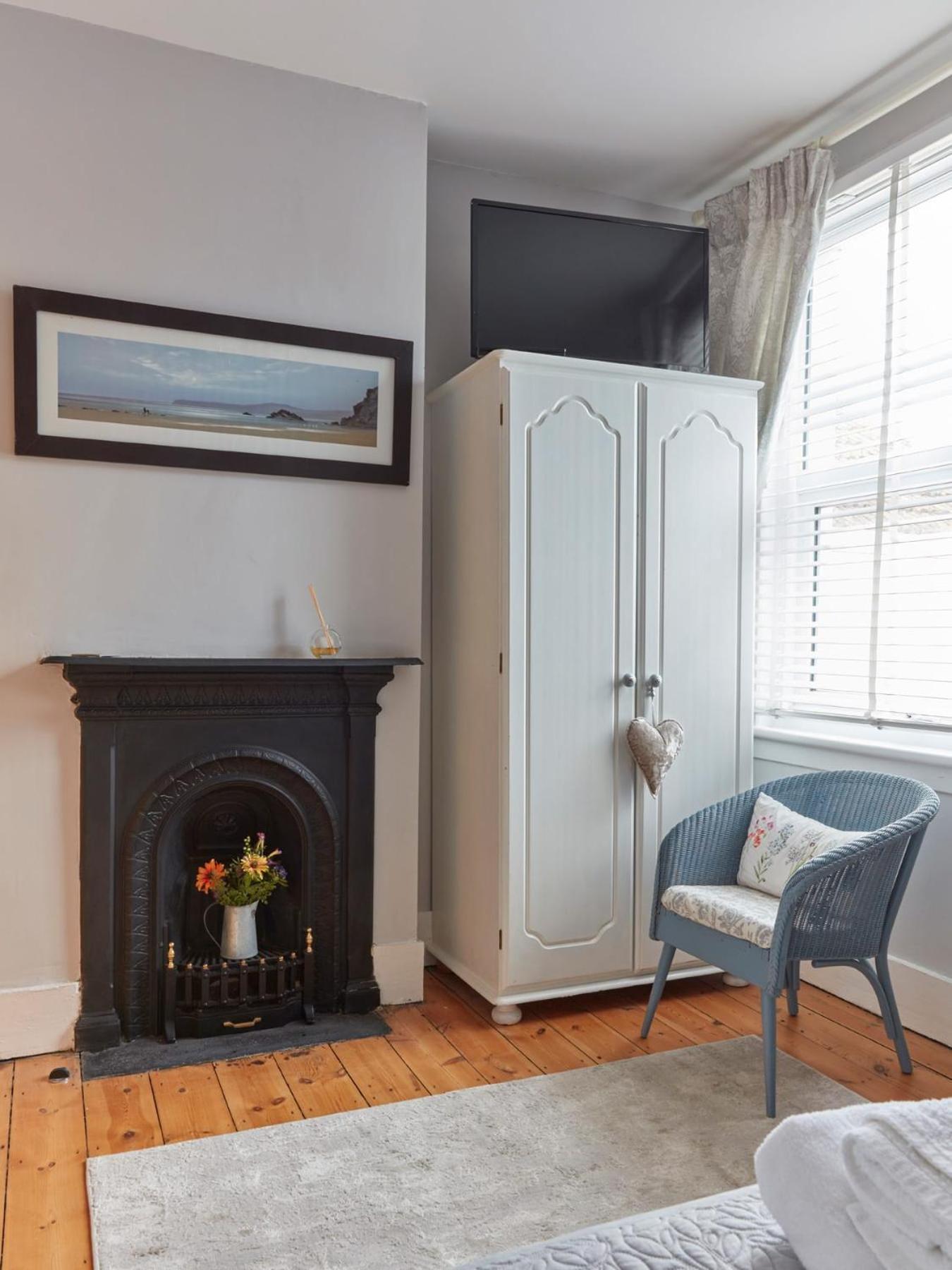 Spacious Coastal Cottage Close To Beach - Bailey Cottage Deal Esterno foto
