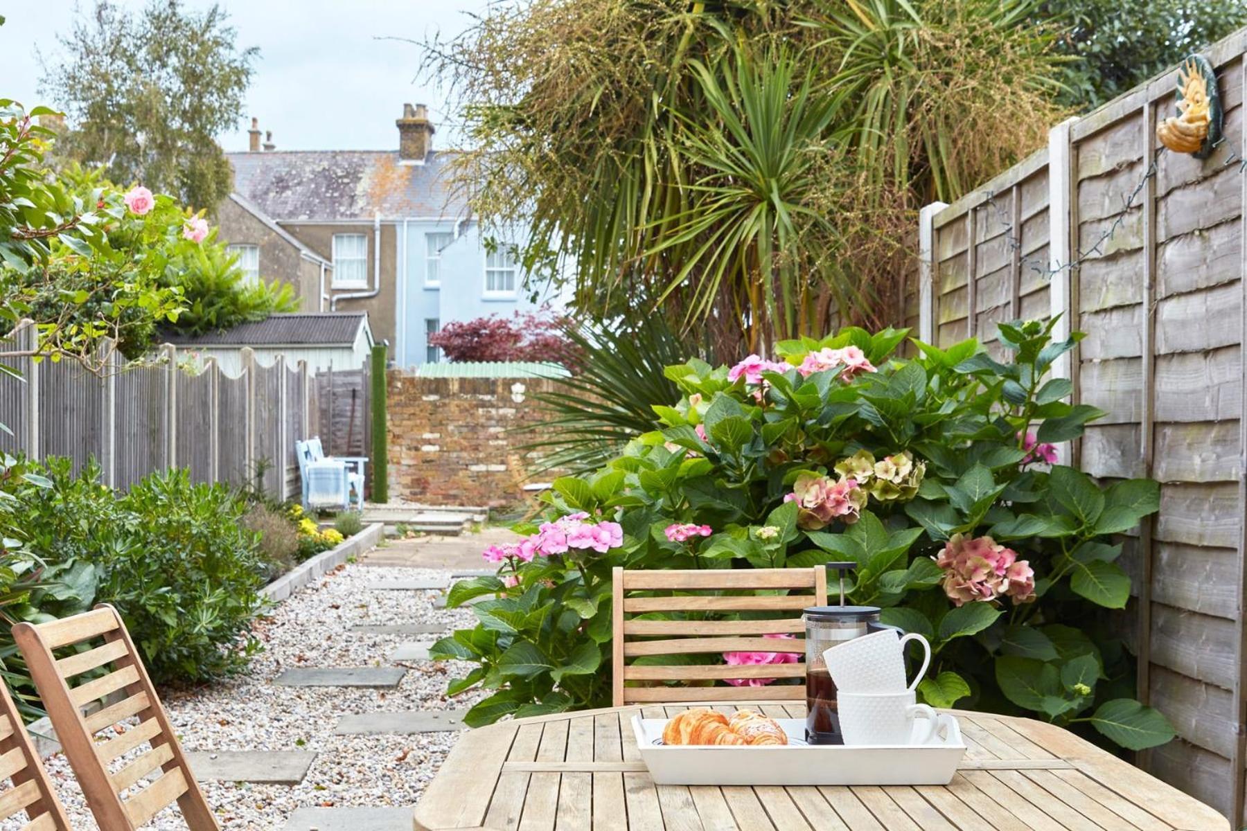 Spacious Coastal Cottage Close To Beach - Bailey Cottage Deal Esterno foto